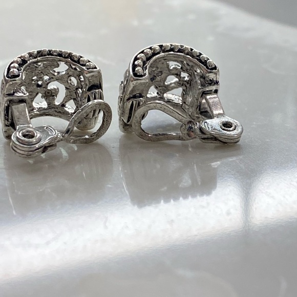 Vintage Silver Filigree Earrings - Picture 2 of 2